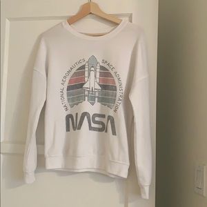 crew neck light weight sweatshirt
